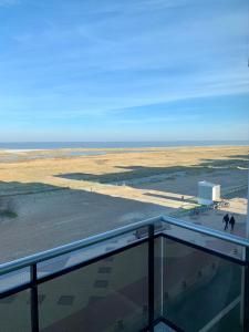a view of the desert from the top of a building at Residentie Mariposa in Knokke-Heist