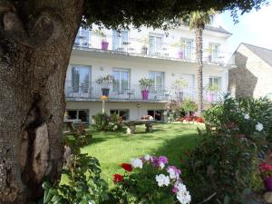 Zahrada ubytování Hôtel du Littoral + 37 fotografií