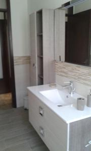 A bathroom at CASA FEDERICA