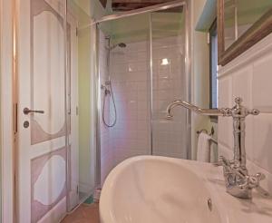 Kúpeľňa v ubytovaní La Casa di Thea - Flo Apartments