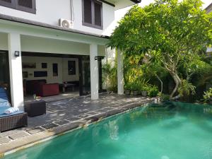 Sundlaugin á Villa Horizon Nusa Dua eða í nágrenninu