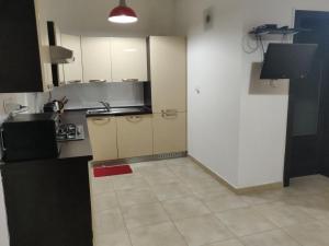 Una cocina o zona de cocina en Welcoming one bedroom apartment