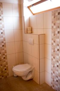Ein Badezimmer in der Unterkunft Pension Špejchar u Vojty