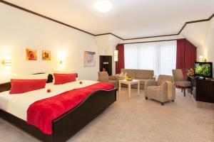 Postel nebo postele na pokoji v ubytování Flair Hotel Werbetal