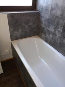 Zdjęcie z galerii obiektu Ferienwohnung Leti w mieście Flattnitz