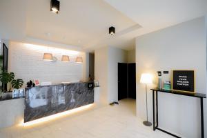 Get GuestHouse 2 ( Sangsri soi 4)的厨房或小厨房