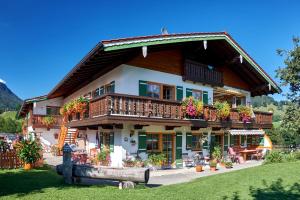 Galeriebild der Unterkunft Vorderponholz Ferienwohnungen in Ramsau bei Berchtesgaden