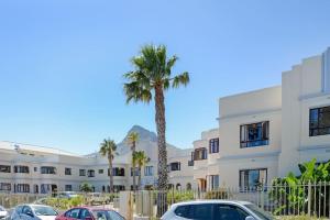 Gallery image of Camps Bay Nest in Cape Town