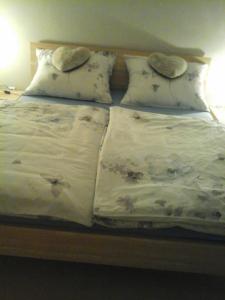 Uma cama ou camas num quarto em Reitbergs Nest
