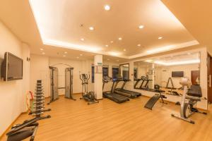 
The fitness center and/or fitness facilities at Seashine Hotel Palace Xiamen
