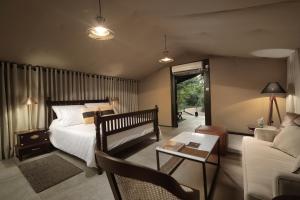 Katil atau katil-katil dalam bilik di Leopard Trails Wilpattu