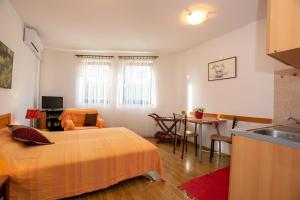 Fotografie z fotogalerie ubytování Apartments Mirjana v destinaci Pula