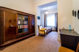TV a/nebo společenská místnost v ubytování V Park Hotel