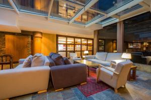 Posezení v ubytování Hotel Màgic Ski