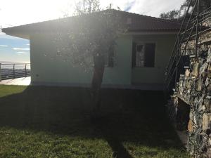 Budynek, w którym mieści się willa