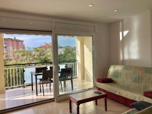 Гостиная зона в Apartamentos Benet