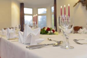 A restaurant or other place to eat at Hotel Am Wald -GARNI-