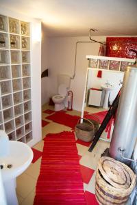 Ванна кімната в Cottage Vivenda Festina Lente