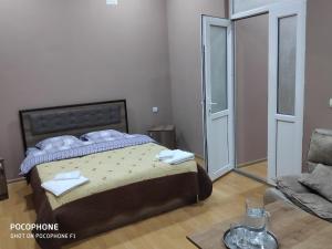 Una cama o camas en una habitación de Ideal