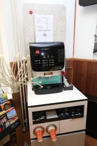 Kuchyň nebo kuchyňský kout v ubytování Hotel Flipper Amsterdam