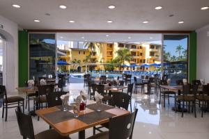 Restaurace v ubytování Costa Club Punta Arena - Todo Incluido