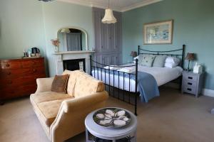 Gallery image of Saxon Villa in Robin Hood's Bay +50 photos