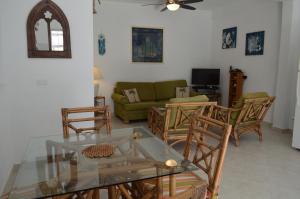 Gallery image of Royal Palms Apartment - Sweet Jewel Apartments in Christ Church