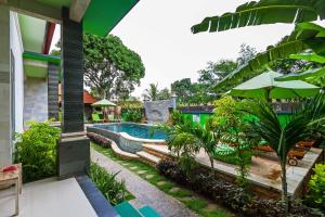 Bazén v ubytování Lembongan Hostel nebo v jeho okolí