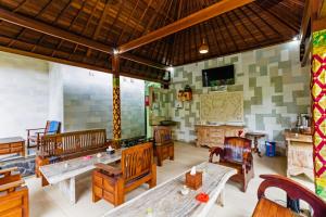 Posezení v ubytování Lembongan Hostel