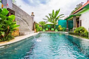 Bazén v ubytování Lembongan Hostel nebo v jeho okolí