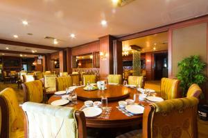Posezení v ubytování Khon Kaen Hotel