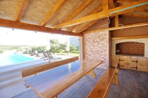 Bazén v ubytování Villa ''Vana'' nebo v jeho okolí