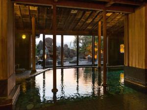 Bazén v ubytování Awara Onsen hot spring Koubou Gurabaatei nebo v jeho okolí