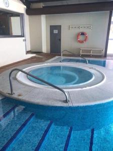 Πισίνα στο ή κοντά στο Apartamento Decris