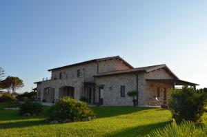 The building in which the country house is located