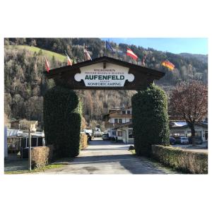 Paesaggio naturale nelle vicinanze del campeggio