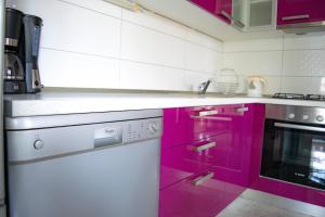 Kuchyň nebo kuchyňský kout v ubytování Apartments Šolta
