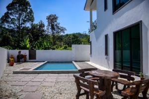 Πισίνα στο ή κοντά στο White House Langkawi