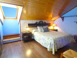 Hotel rural reina Berta客房内的一张或多张床位