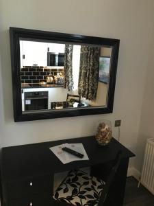 TV a/nebo společenská místnost v ubytování W6 Hotel