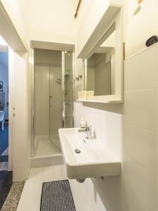 Kúpeľňa v ubytovaní Artissimo Apartments + 37 fotografií