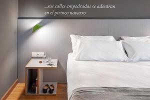 Cama o camas de una habitación en ibis Styles Pamplona Noain