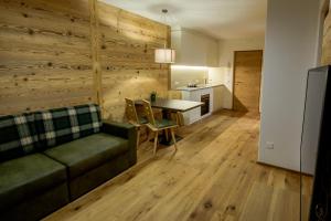 A kitchen or kitchenette at Residence Stefansdorf