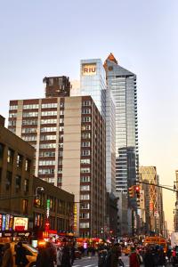Nespecifikovaný výhled na destinaci New York nebo výhled na město při pohledu z hotelu