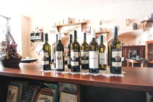 Bebidas em (Ne)vinná kavárna