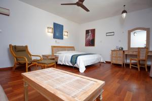 Sutera at Mantanani Island Resort & Spa房間的床