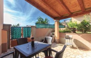 Balkon lub taras w obiekcie Apartment Nadalina 1072