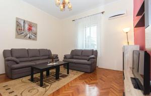Część wypoczynkowa w obiekcie Apartment Nadalina 1072