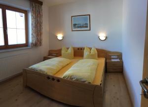 Postel nebo postele na pokoji v ubytování Ferienwohnung Halder