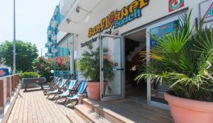 Fotografie z fotogalerie ubytování Sunflower Beach Backpacker Hostel & Bar v Rimini